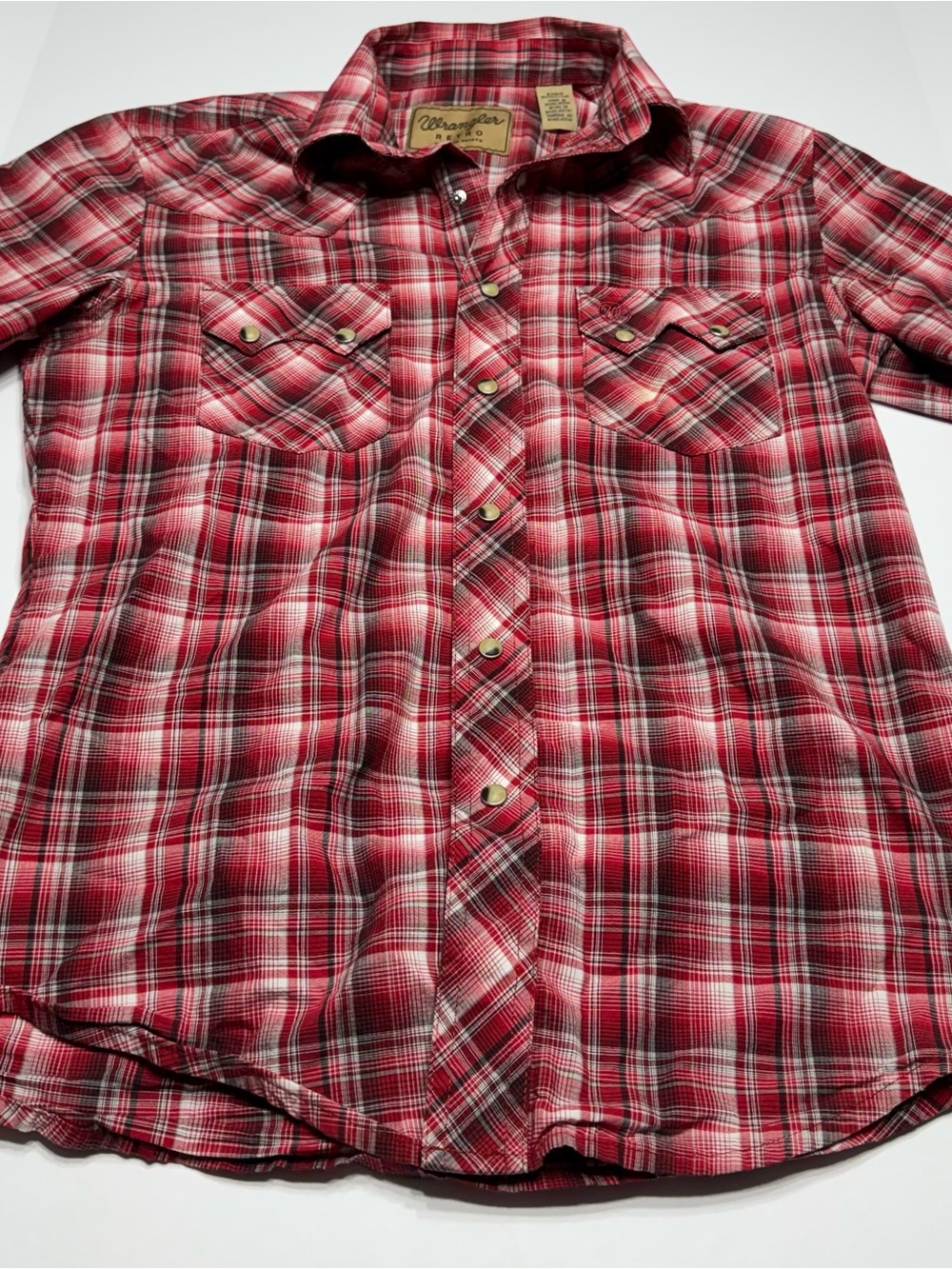 Wrangler Red Plaid Long-Sleeve Casual Button-Down Shirt